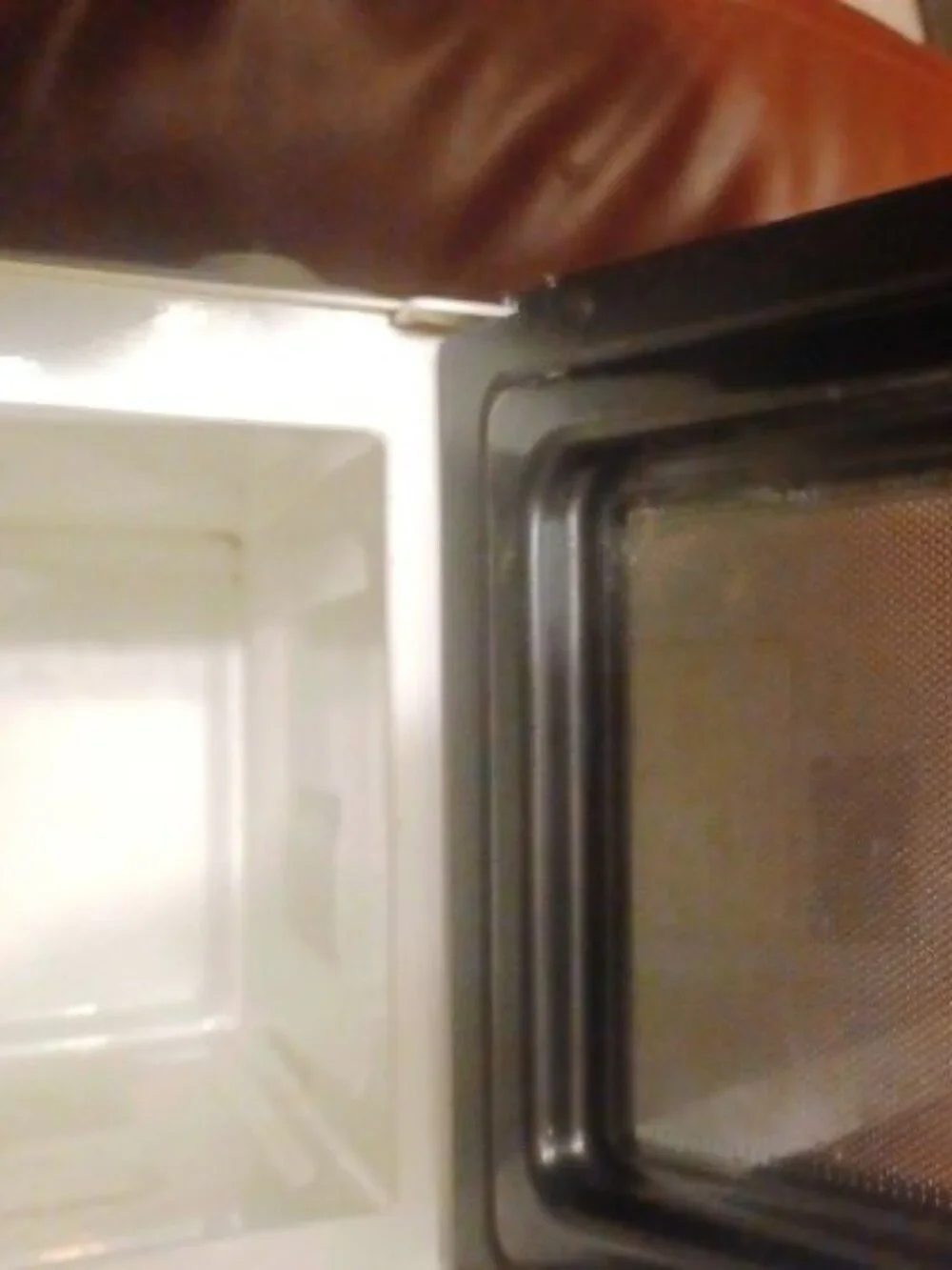 LOCAL PICK ONLY ** TEMPE, AZ,  Black Microwave, Heats Up Really Fast !